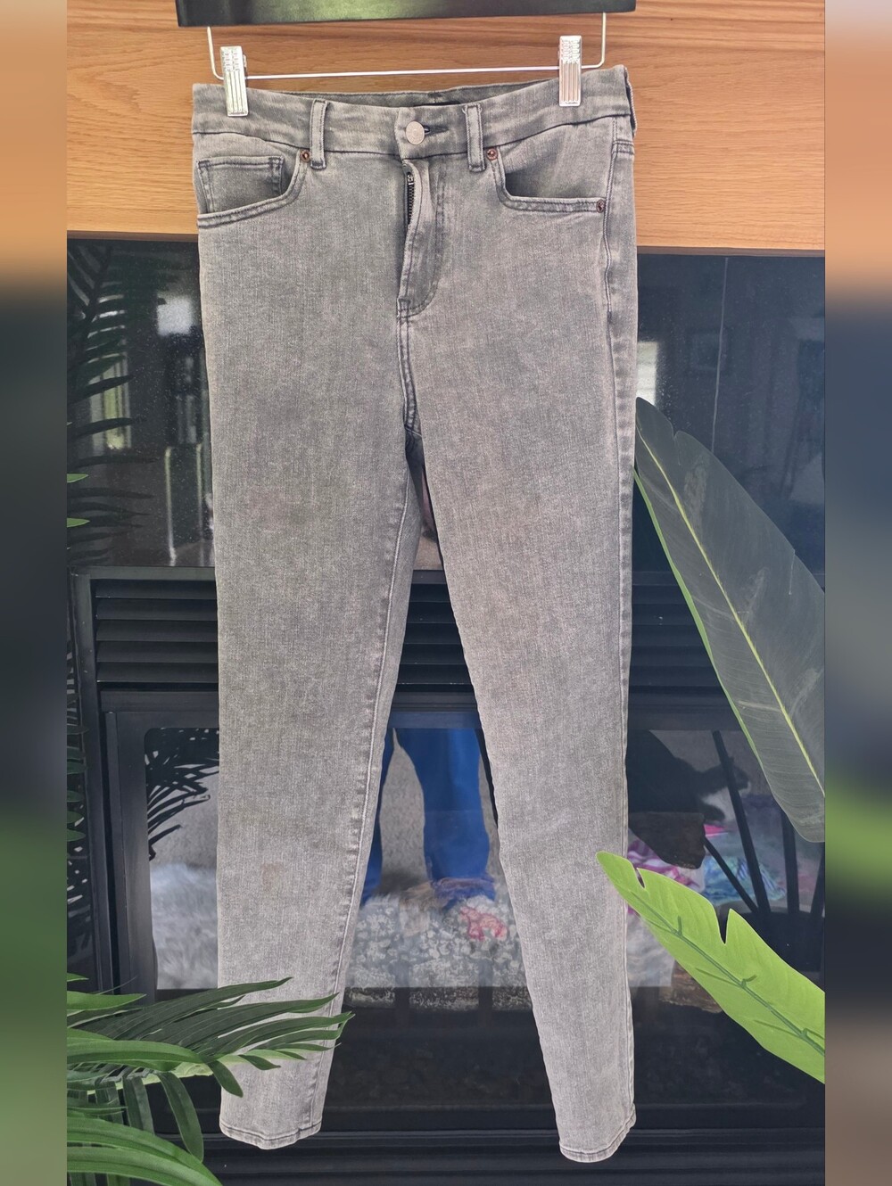 Express Women's Grey Skinny Jeans - Washed Charcoal (Size Small - 0/2/4)